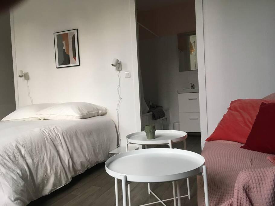 Studio Calme Au Centre De Bordeaux Bagian luar foto